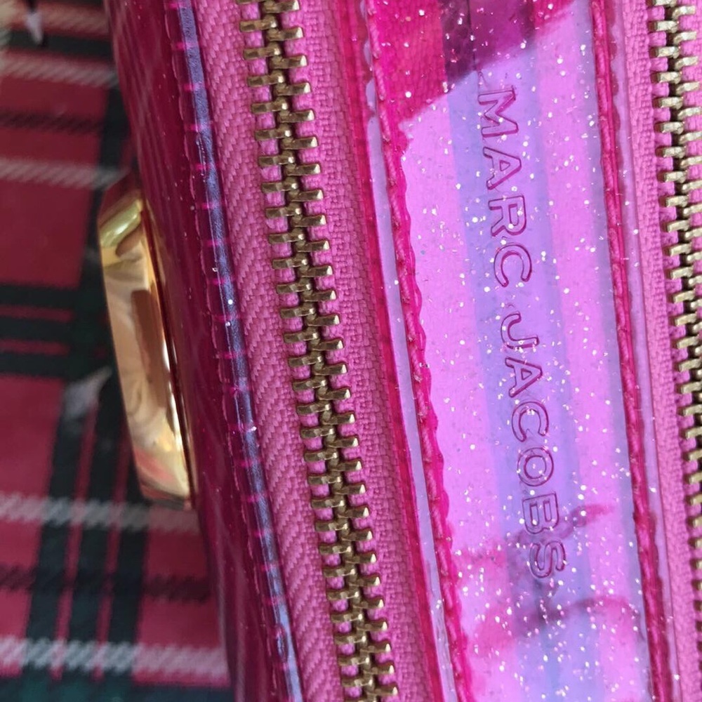 Marc Jacobs -the Jelly Snapshot - Picture 5 of 8